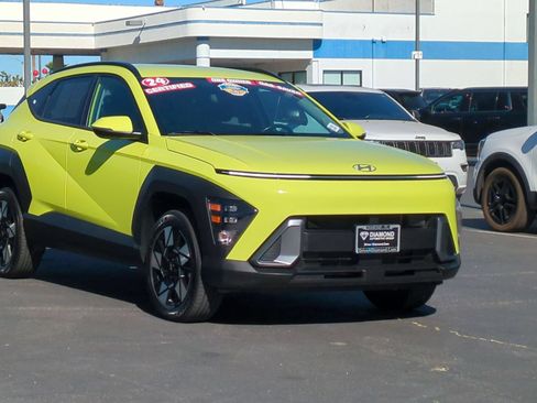 Certified 2024 Hyundai Kona SEL AWD/4WD image 1