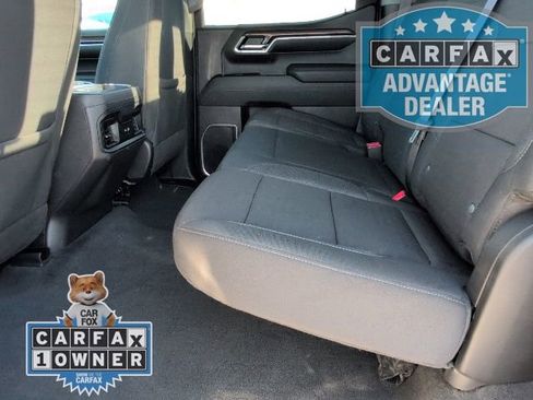 Used 2023 Chevrolet Silverado 1500 LT Trail Boss w/ Convenience Package II AWD/4WD image 8