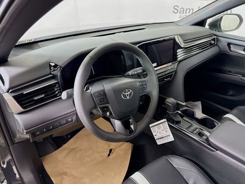 New 2026 Toyota Camry SE image 9