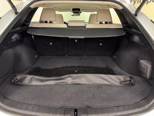 Used 2024 Lexus RX 350 FWD w/ Technology Package image 21