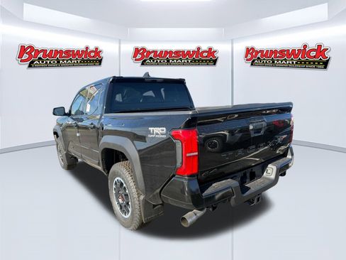 New 2025 Toyota Tacoma TRD Off-Road image 4