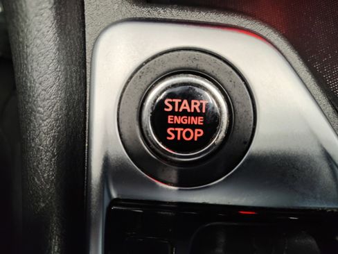 Used 2024 Nissan Sentra SV image 32