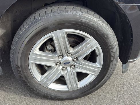 Used 2019 Ford Expedition XLT w/ Equipment Group 202A image 9