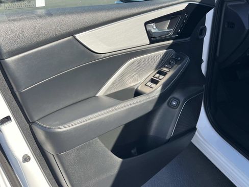 Used 2023 Acura MDX FWD w/ Technology Package image 6