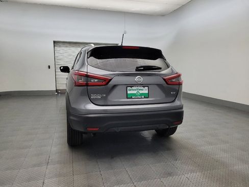 Used 2020 Nissan Rogue Sport SV image 6