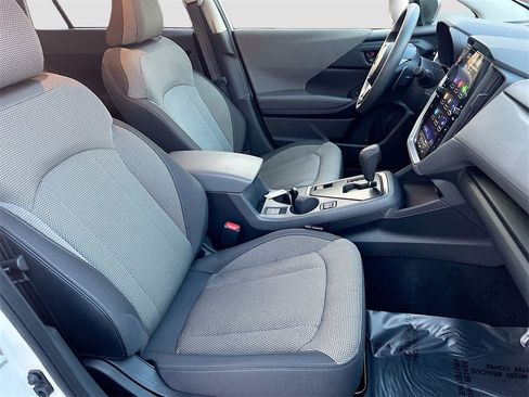 Used 2024 Subaru Crosstrek 2.0i Premium image 28