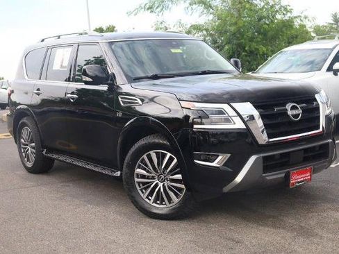 Used 2022 Nissan Armada SV w/ SV Appearance Package AWD/4WD image 2