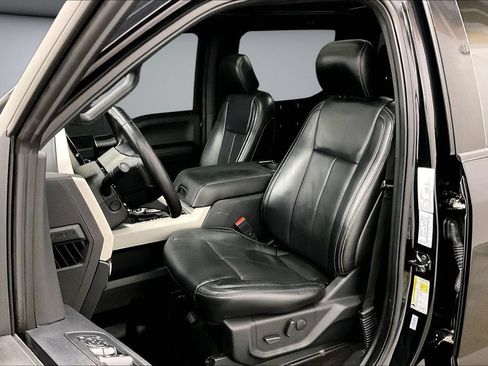 Used 2020 Ford F150 Lariat w/ Equipment Group 502A Luxury AWD/4WD image 22