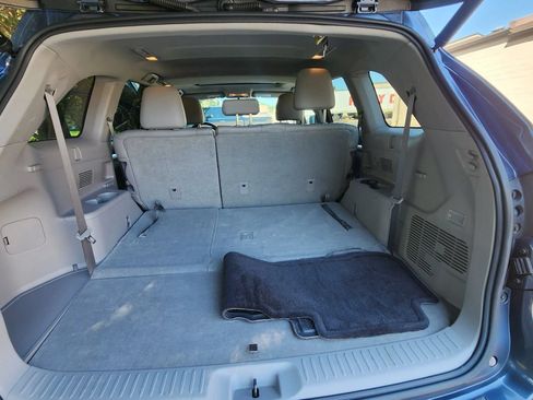 Used 2015 Toyota Highlander XLE AWD/4WD image 15