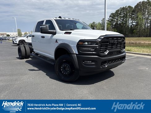 New 2026 RAM 5500 Tradesman AWD/4WD image 1