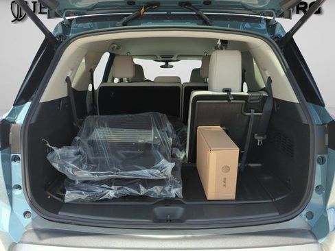 New 2026 Nissan Pathfinder SL w/ Cargo Package FWD image 17