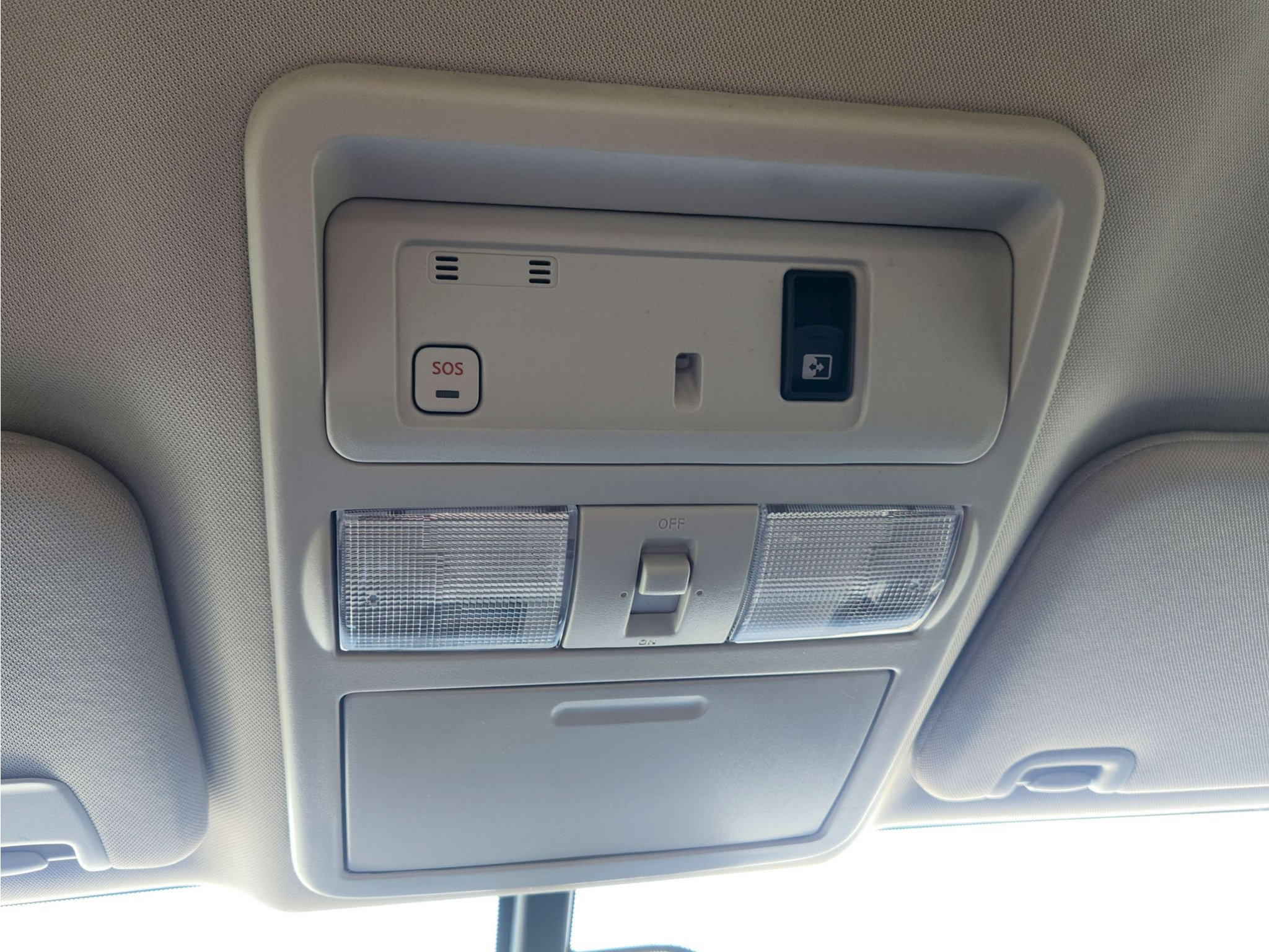 Used 2018 Nissan Titan PRO-4X w/ Pro-4x Convenience Package AWD/4WD image 33