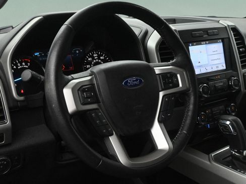 Used 2018 Ford F150 Lariat RWD image 16