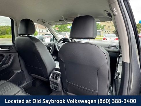 Certified 2024 Volkswagen Tiguan SE AWD/4WD image 24