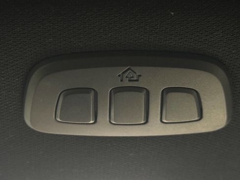 Used 2015 Ford Mustang GT Premium image 38