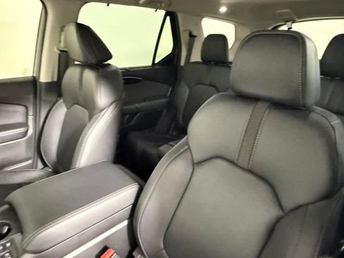 Used 2025 Honda Pilot EX-L image 30