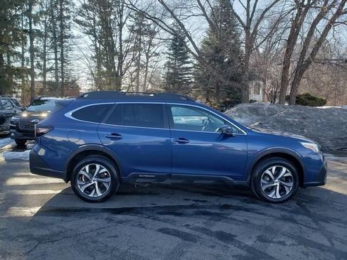 Used 2022 Subaru Outback Limited XT w/ Popular Package #2 image 2