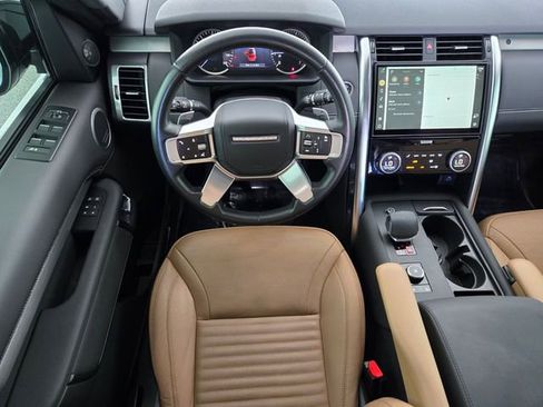 Used 2023 Land Rover Discovery HSE R-Dynamic image 12