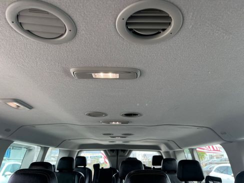 Used 2023 Ford Transit 350 XLT image 24