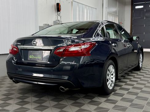 Used 2018 Nissan Altima 2.5 S w/ S Convenience Package image 4