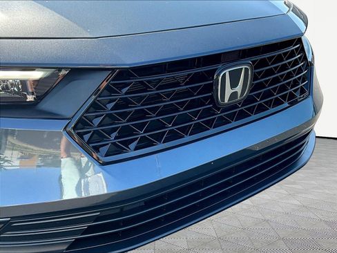 Used 2024 Honda Accord EX image 31
