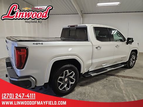 Used 2022 GMC Sierra 1500 SLT w/ SLT Premium Plus Package image 2