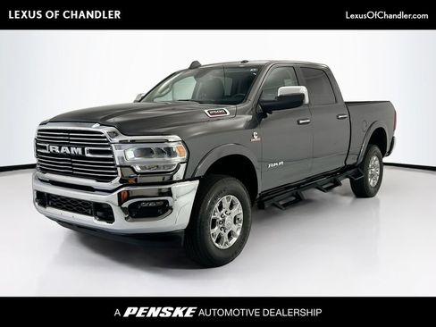 Used 2022 RAM 2500 Laramie AWD/4WD image 1