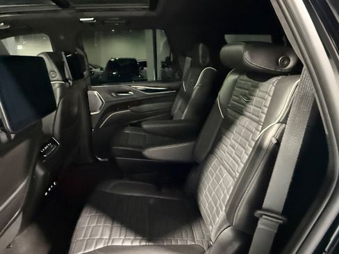 Used 2023 Cadillac Escalade V w/ LPO, ONYX Package AWD/4WD image 57