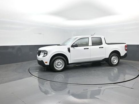 New 2026 Ford Maverick XL w/ Equipment Group 101A AWD/4WD image 4