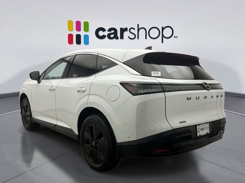 Used 2025 Nissan Murano SV AWD/4WD image 3