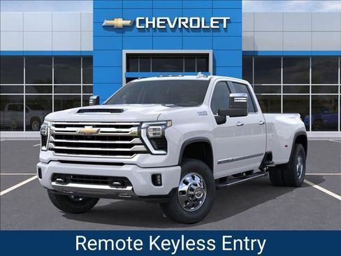 New 2026 Chevrolet Silverado 3500 High Country w/ Technology Package image 6