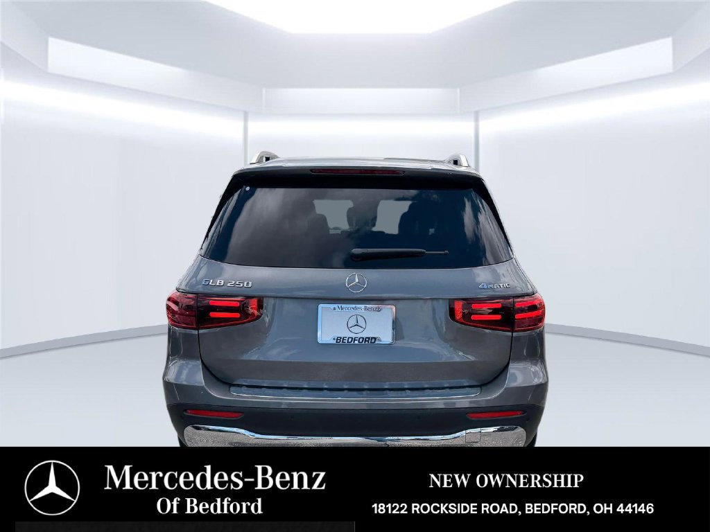 New 2026 Mercedes-Benz GLB 250 4MATIC image 5