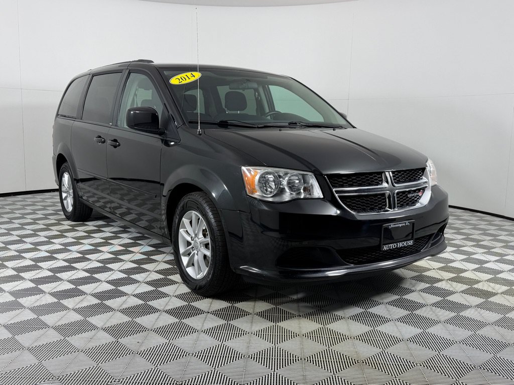 Used 2014 Dodge Grand Caravan SXT FWD image 3