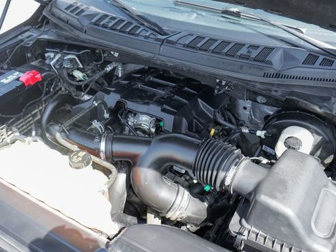 Used 2018 Ford F150 XLT w/ Equipment Group 301A Mid RWD image 8