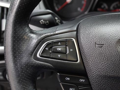 Used 2016 Ford Focus ST w/ Equipment Group 402A image 11