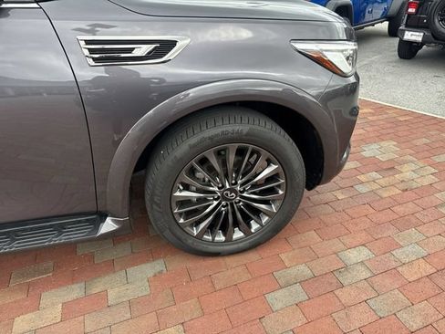 Used 2023 INFINITI QX80 Premium Select w/ Cargo Package RWD image 17