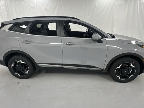 New 2026 Kia Sportage EX w/ EX Panoramic Sunroof Package image 2