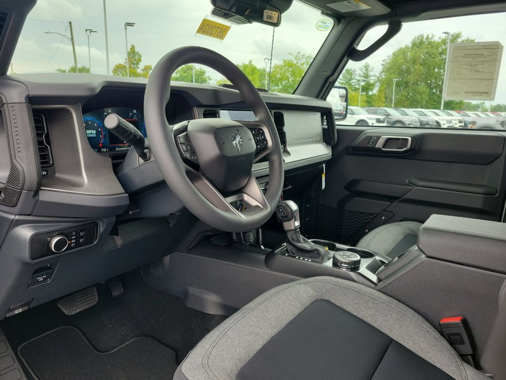 New 2026 Ford Bronco 4-Door w/ Sasquatch Package AWD/4WD image 21