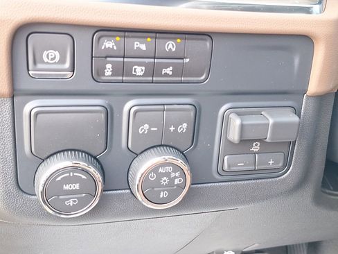 New 2026 Chevrolet Tahoe High Country image 19