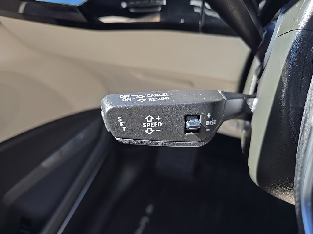 Used 2024 Audi Q8 e-tron Premium Plus w/ Premium Plus Package AWD/4WD image 24