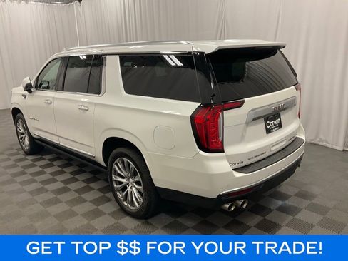 Used 2021 GMC Yukon XL Denali w/ Denali Ultimate Package AWD/4WD image 3