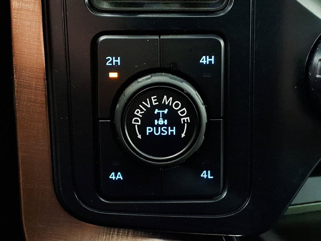 Used 2026 Ford F150 King Ranch w/ Equipment Group 601A High AWD/4WD image 15
