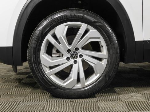 Used 2023 Volkswagen Atlas SE w/ Panoramic Sunroof Package image 23