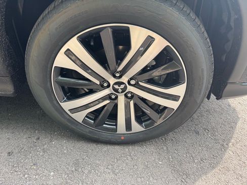 New 2025 Mitsubishi Outlander Sport SE image 9