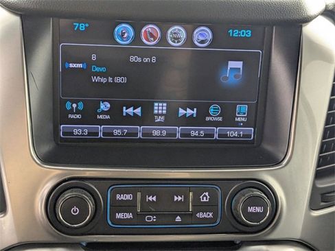 Used 2020 Chevrolet Suburban Premier image 19