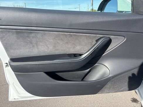 Used 2020 Tesla Model 3 Long Range image 20