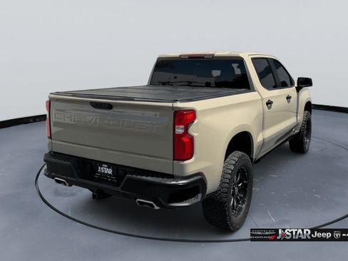 Used 2023 Chevrolet Silverado 1500 LT Trail Boss AWD/4WD image 5