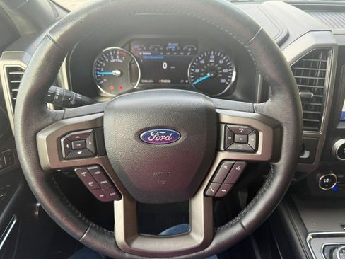 Used 2020 Ford Expedition XLT w/ Equipment Group 202A RWD image 19