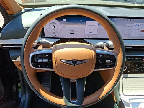Used 2025 Genesis GV80 3.5T Prestige AWD/4WD image 18