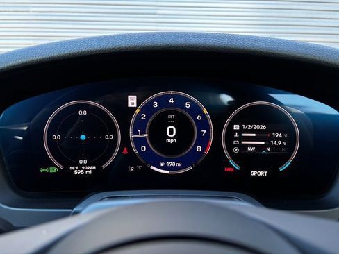 Certified 2025 Porsche 911 Carrera T image 17